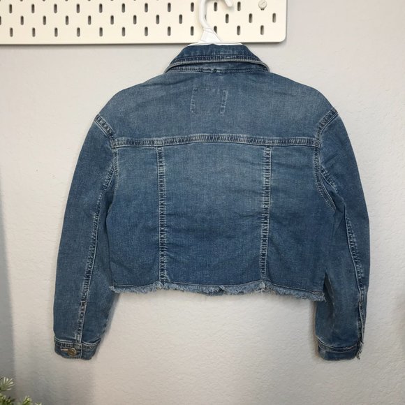 🛼Justice Denim Crop Jacket | Size 6/7 - Picture 3 of 15